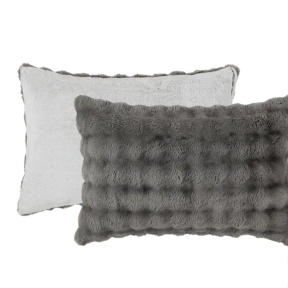 QUEEN FRYE Classic 3-piece Faux Fur Luxury Comforter Set - Picture 7 of 7